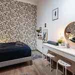 Downtown 13 Boutique Apartman