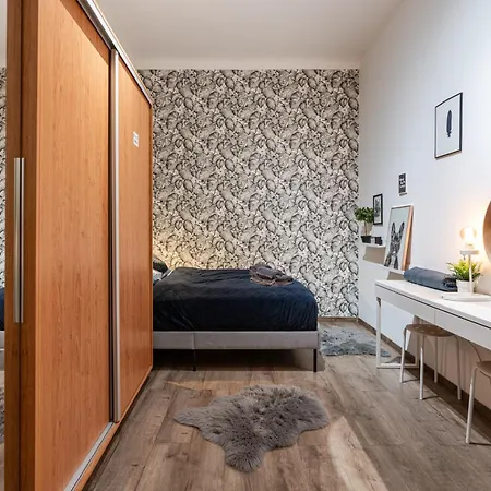 Downtown 13 Boutique * Budapeszt